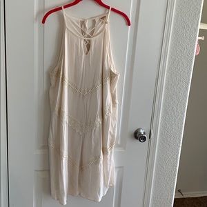 Cream flowy dress